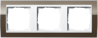Gira 0213 763 Установочная рамка Gira Event Clear Коричневый с промежуточной рамкой белого глянцевого цвета