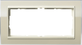 Gira 1002 771 Установочная рамка Gira Event Clear Песочный с промежуточной рамкой кремового глянцевого цвета